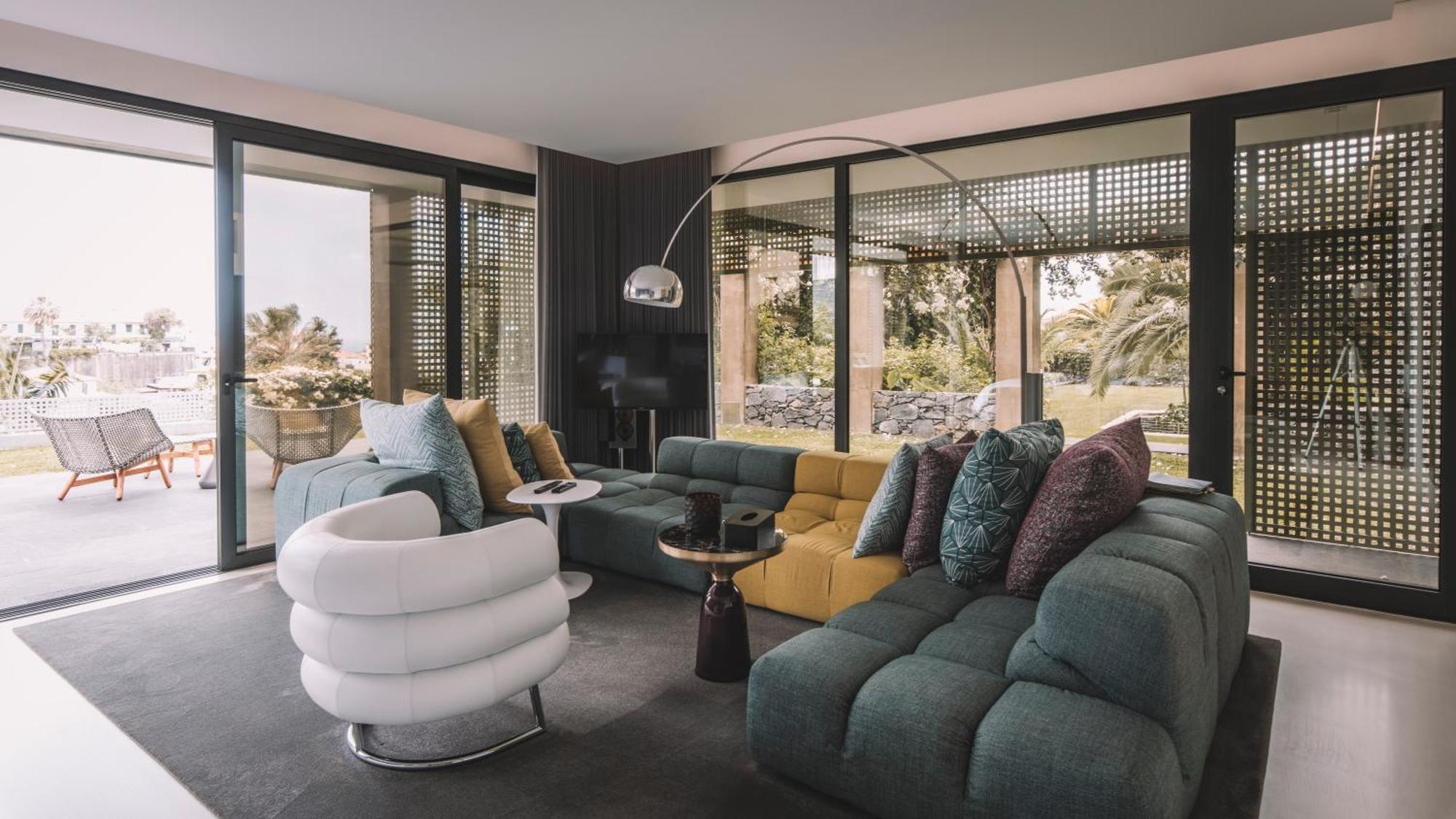 Superior Apartment